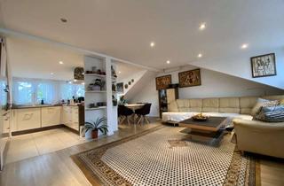 Wohnung kaufen in 70565 Stuttgart, Exklusives Wohnen unterm Dach – DG-Wohnung mit Balkon, EBK & 3 Parkplätzen