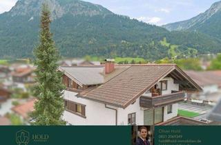 Wohnung kaufen in 87561 Oberstdorf, Luxuriöse Dachgeschosswohnung im Herzen von Oberstdorf