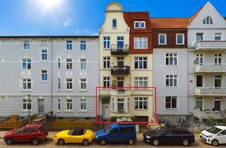 Wohnung kaufen in 23564 Lübeck, Lübeck - Historische Gründerzeitwohnung Lübeck (mit Garten): Vermietete 3 Zimmer im Wohngebiet Falkenwiese!