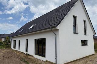Haus kaufen in Sandkuhlenkoppel 7B, 24326 Ascheberg, Ascheberg - Zu Hause in ruhiger Lage Haus mit individueller Ausbaumöglichkeit