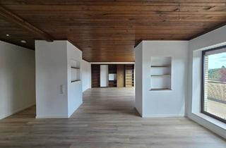 Wohnung kaufen in 32549 Bad Oeynhausen, Bad Oeynhausen - Stilvolle DG-Wohnung mit Kamin & Balkon in Eidinghausen