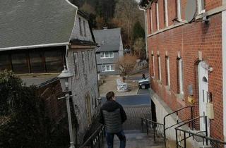 Haus kaufen in 98744 Oberweißbach, Schwarzatal - Kleines Haus, im Herzen des Thüringer-Walds, mit Potential