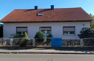 Haus kaufen in 15913 Märkische Heide, Märkische Heide - Wohnhaus mit Nebengebäude