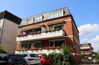 Wohnung kaufen in 23568 St. Gertrud, Preisoptimiert! Dachgeschosswohnung und separates Souterrain-Studio