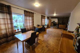 Wohnung kaufen in 64319 Pfungstadt, Ganz besondere 4 Zimmerwohnung in Pfungstadt mit Einliegerwohnung