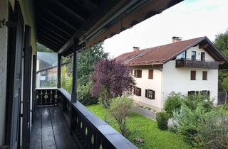 Wohnung kaufen in 82438 Eschenlohe, Charmante 2-Zi Wohnung im 1. OG mit Tageslichtbad