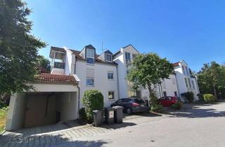 Wohnung kaufen in Am Gfüll, 85652 Pliening, Attraktive 2-Zimmer-Dachgeschosswohnung mit Charme