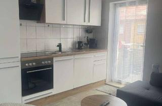 Wohnung kaufen in 93053 Kasernenviertel, schöne Teilsanierte Wohnung mit Möbel zu verkaufen