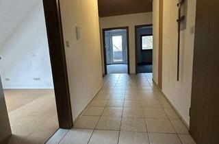 Wohnung mieten in Jägersburger Straße 34, 91330 Eggolsheim, 4-Zimmer-Wohnung mit großem Balkon