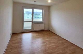 Wohnung mieten in Ernst-Thälmann-Straße, 04571 Rötha, Ideale Singlewohnung für Pendler, Senioren & Studenten + Einbauküche + Balkon!