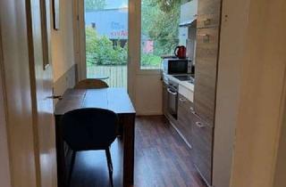 Wohnung mieten in Essenerstr. 55, 44793 Bochum, 2,5 Zimmer Wohnung ! WG geeignet !