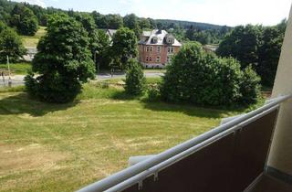 Wohnung mieten in Gartenstr. 97, 08223 Falkenstein, Frisch renovierte 3 Zimmer Wohnung mit Balkon in Falkenstein - Garage möglich