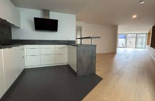 Wohnung mieten in Kirchnerstraße, 60311 Innenstadt, Commerzbanktower | lichtdurchflutete Wohnung | WG geeignet