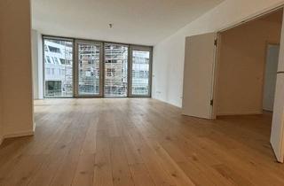 Wohnung mieten in Kirchnerstraße, 60435 Preungesheim, Commerzbanktower | lichtdurchflutete Wohnung | WG geeignet