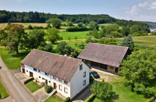 Haus kaufen in 78244 Gottmadingen, Großzügiges Anwesen mit Doppelhaus, Scheune & 5.170 m² Grundstück in Gottmadingen-Bietingen