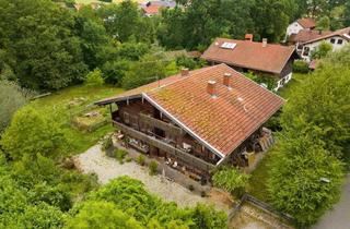 Bauernhaus kaufen in 84347 Pfarrkirchen, RESERVIERT - Historisches Refugium mit idyllischem Garten