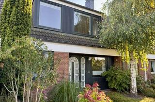 Reihenhaus kaufen in 22880 Wedel, 150 Meter zur Wedeler Marsch - Mittelreihenhaus mit viel Platz, Terrasse, Balkon und TG-Stellplatz