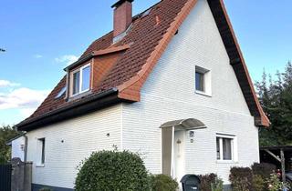 Einfamilienhaus kaufen in 16831 Rheinsberg, Einfamilienhaus mit großem Garten und Doppelcarport