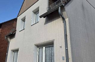Einfamilienhaus kaufen in Breite Straße 19, 38373 Süpplingen, Charmantes Einfamilienhaus mit Carport & Innenhof in Süpplingen