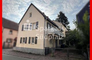 Haus kaufen in 76846 Hauenstein, Zweifamilienhaus mit Einliegerwohnung in ruhiger Lage