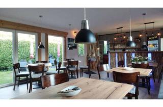 Haus kaufen in 18565 Insel Hiddensee, 3 Ferienwohnungen & ein Restaurant nahe Strand