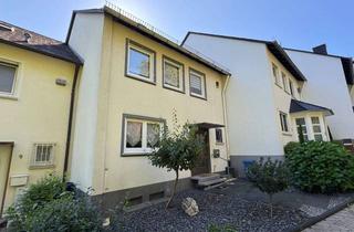 Reihenhaus kaufen in 56075 Karthause, Familienfreundliches Reihenhaus mit Garten & Garage auf der Karthause