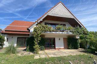 Einfamilienhaus kaufen in Alte Kirchstrasse 2a, 56332 Wolken, Traumhaftes Einfamilienhaus mit Einliegerwohnung