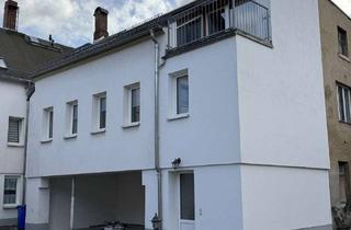 Haus mieten in 08371 Glauchau, kleine charmante Haushälfte mit Einbauküche und Balkon sucht neuen Bewohner