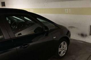 Anlageobjekt in Am Hohen Stein 20, 65203 Biebrich, Wiesbaden: Stellplatz für u.a. Oldtimer in der Tiefgarage