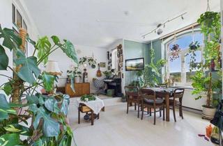 Wohnung mieten in Dr.-Wilhelm-Külz-Straße, 08223 Falkenstein, Charmante 2-Zimmer-Wohnung mit EBK & Balkon im denkmalgeschützten Mehrfamilienhaus