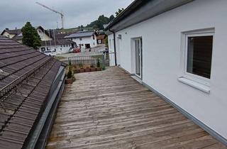 Wohnung kaufen in 84427 Sankt Wolfgang, Attraktive 3-Zi.-Wohnung mit großer Dachterrasse & 3 Stellplätzen im Lkr. Erding - Ohne Provision!