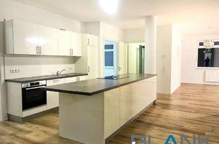 Wohnung kaufen in 71229 Leonberg, Großzügige 4,5-Zimmer-Wohnung mit Terrasse, privatem Garten und optionalem Hobbyraum in Leonberg