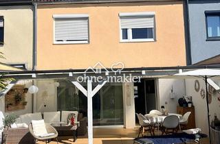Reihenhaus kaufen in 90552 Röthenbach, Ihr neues Zuhause - Kernsaniertes Reihenhaus im Grünen mit Studio & Garage (Provisionsfrei)
