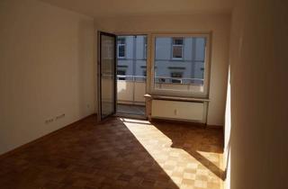 Wohnung mieten in Moltkestraße 27, 24534 Innenstadt, Zentral gelegene und vollständig renovierte 3-Zimmer-Wohnung mit Balkon und Einbauküche in NMS