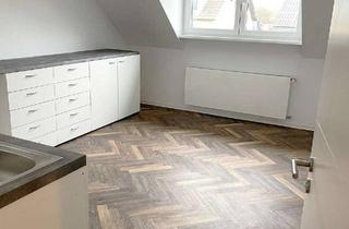 Wohnung mieten in 41363 Jüchen, Charmante, sanierte 2-Zimmer-Dachgeschosswohnung mit Einbauküche