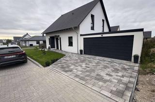 Einfamilienhaus kaufen in Kirschenhöfer Weg 77, 19057 Warnitz, OHNE MAKLER - Luxuriöses Einfamilienhaus mit 5 Zimmern in Schwerin-Warnitz