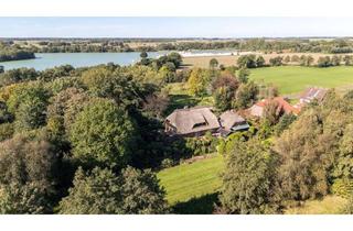 Haus kaufen in 26532 Großheide, Wohnen im Ostfriesenstil: Reetgedecktes Idyll in Bestlage für Familien und Naturliebhaber