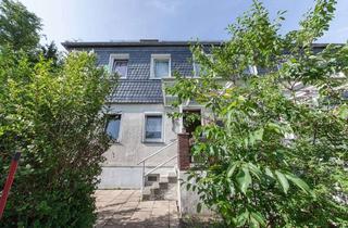 Doppelhaushälfte kaufen in 42279 Wuppertal, Doppelhaushälfte mit viel Platz in exklusiver Lage.