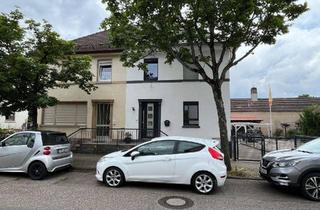 Doppelhaushälfte kaufen in 76571 Gaggenau, Sanierte Doppelhaushälfte in zentraler Lage von Gaggenau!
