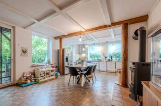 Einfamilienhaus kaufen in 71638 Ludwigsburg, Ludwigsburg - Geborgen wohnen - familiengerechtes Zuhause mit Garten und Gestaltungsspielraum