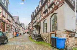 Haus kaufen in 35619 Braunfels, Braunfels - Historisches Wohnerlebnis mit Potenzial, Mehrfamillienhaus