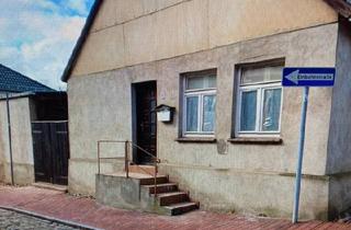 Haus kaufen in 19406 Sternberg, Sternberg - Renovierungs-bedürftige Haus