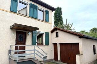 Doppelhaushälfte kaufen in 77694 Kehl, Kehl - Doppelhaushälfte in zentraler Lage von Kehl mit großem Garten