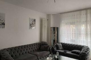 Wohnung kaufen in 68219 Rheinau, Große Wohnung mit vier Zimmern in Rheinau, zentral gelegen, viel Platz für die Familie.