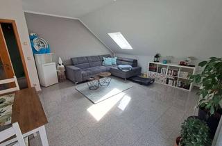 Wohnung mieten in Pflasterstrasse 14, 18334 Dettmannsdorf, Helle 2-Zimmer Dachgeschosswohnung mit Terrasse in Dettmannsdorf