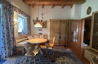 Wohnung mieten in 82491 Grainau, Grainau, hochwertig möblierte 2-Zimmer-DG-Wohnung mit Balkon und Einbauküche in ruhiger Lage