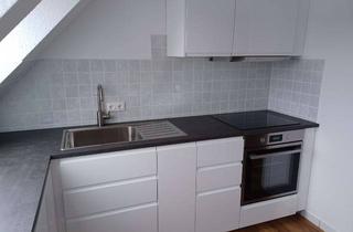 Wohnung mieten in Ahornstraße 37, 16727 Velten, Helle 4-Raum-Wohnung in Velten Grün