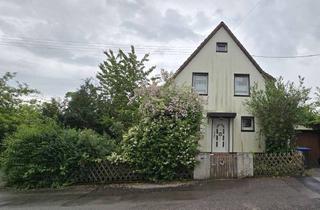 Einfamilienhaus kaufen in 71263 Weil der Stadt, Einfamilienhaus mit großem Garten, überdachtem Balkon, Terrasse und 3 Garagen sucht neue Familie!