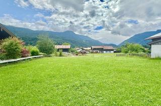 Grundstück zu kaufen in 83259 Schleching, Sonniges Baugrundstück am Fuße der Kampenwand mit traumhaftem Bergblick