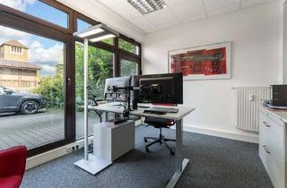 Gewerbeimmobilie kaufen in 51429 Bergisch Gladbach, Vielseitig nutzbare Gewerbefläche – Linke Einheit des Ensembles in zentraler Lage von Moitzfeld